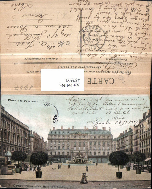 457593,Rhone-Alpes Rhone Lyon Place de Hotel-de-Ville Rathausplatz
