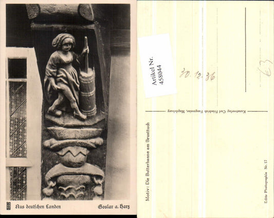 458044,Goslar am Harz Butterhanne am Brusttuch Detail