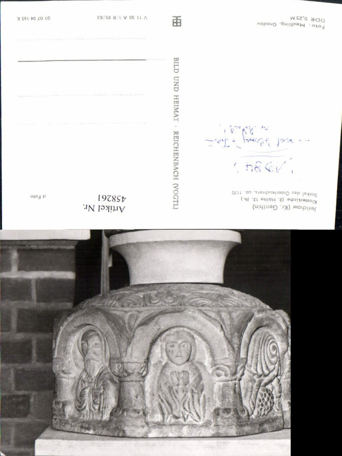 458261,Jerichow Klosterkirche Sockel des Osterleuchters pub VEB