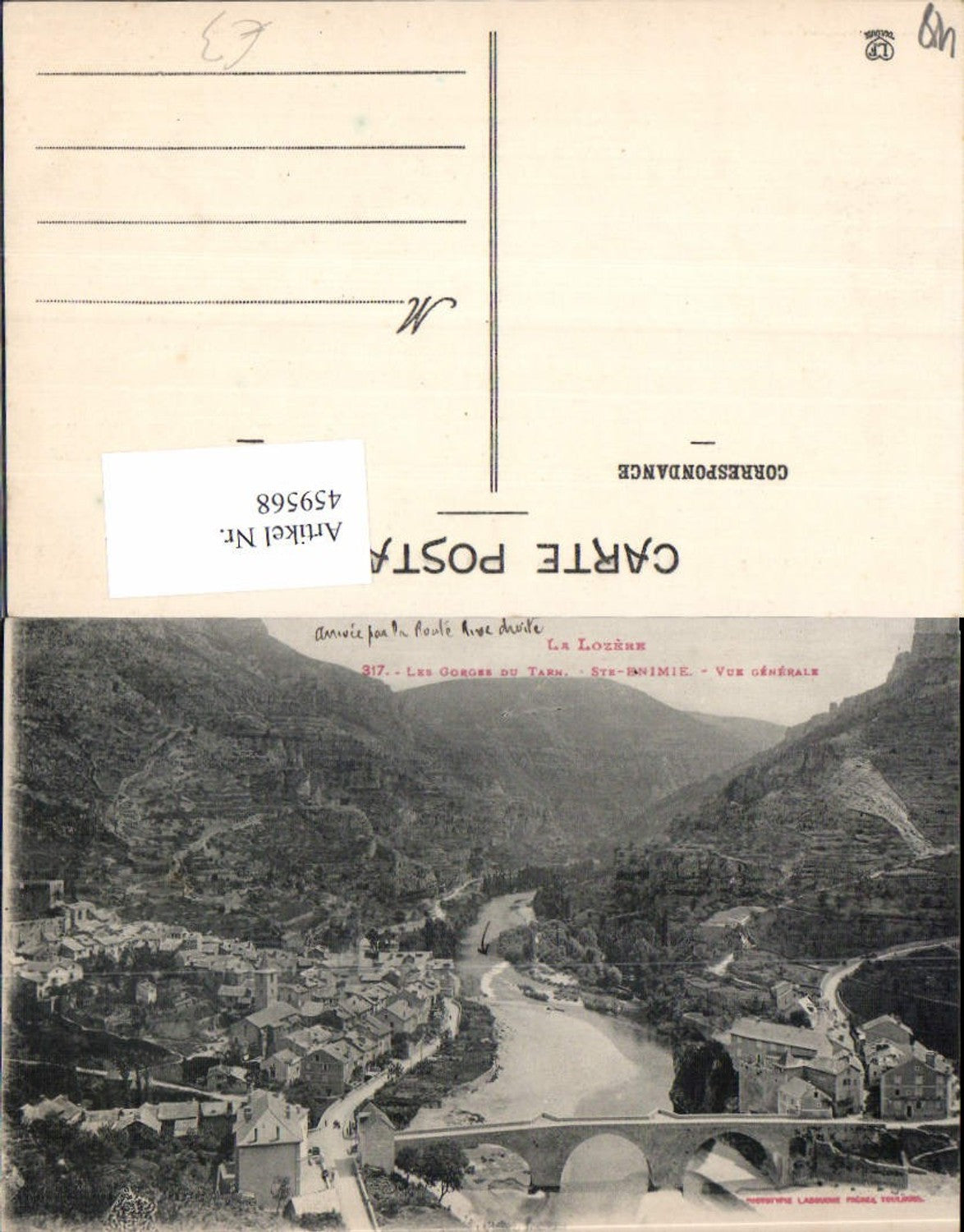459568,Languedoc-Roussillon Lozere Les Gorges du Tarn Ste-Enimie Vue generale Brücke