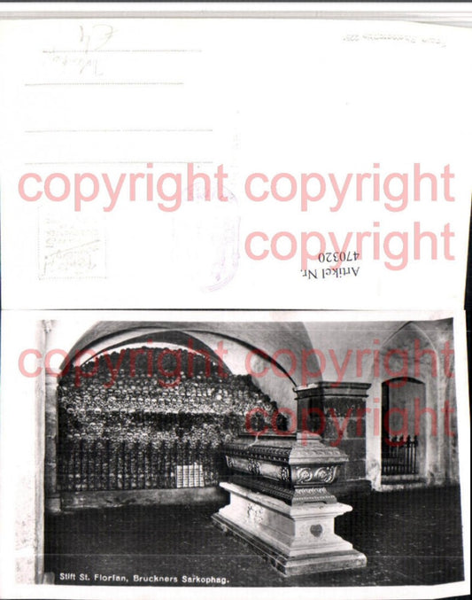 470320,Stift St. Florian Bruckners Sarkophag Totenkopf