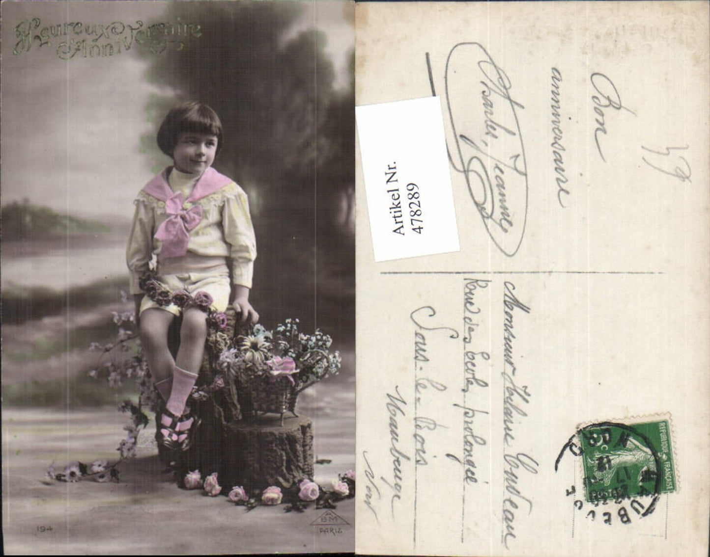 478289,Kind Bub Junge Uniform Matrosenanzug Blumenstrauß