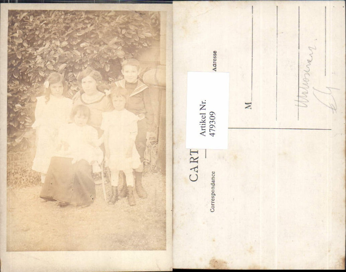 479309,Gruppe Familie Frauen m. Kinder Matrosenanzug