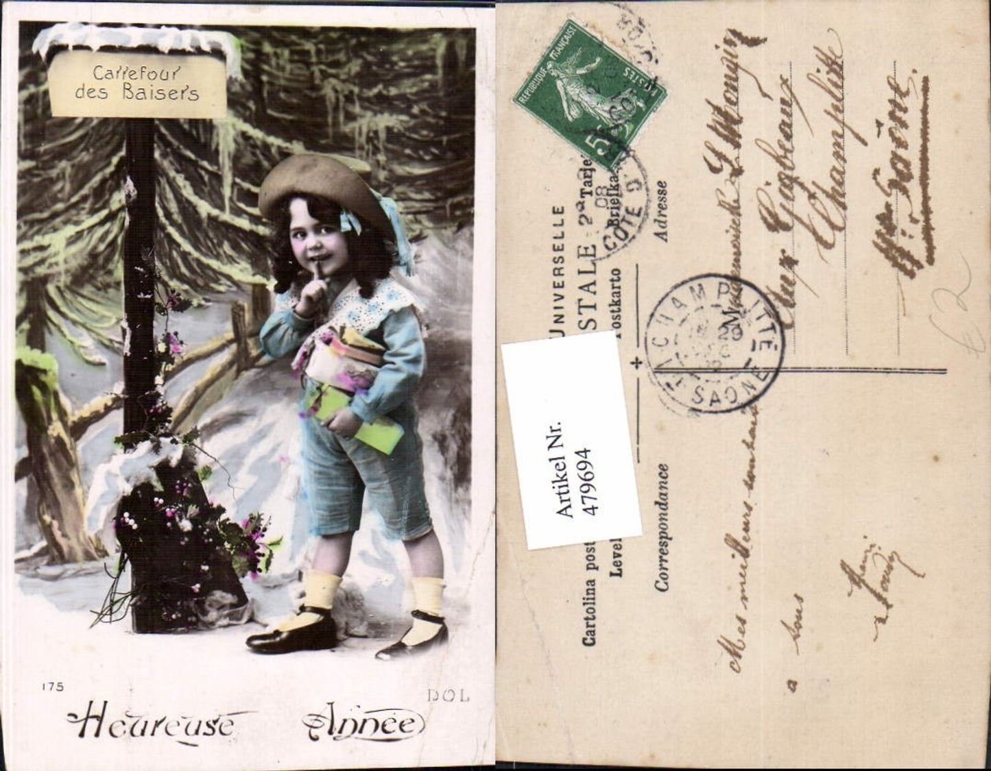 479694,Kind Bub Junge Lockenkopf Uniform Matrosenanzug Geschenke Hut Schnee