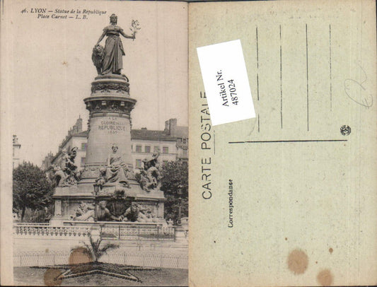 487024,Lyon Statue de la Republique Place Carnot