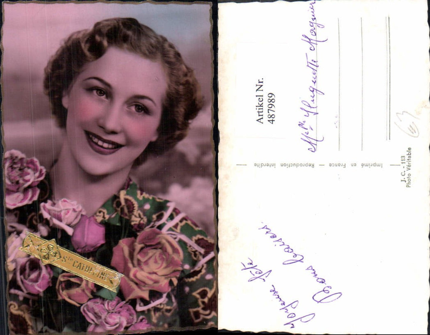 487989,Frau Lockenkopf Portrait Rosen Blumen Vive Ste Catherine
