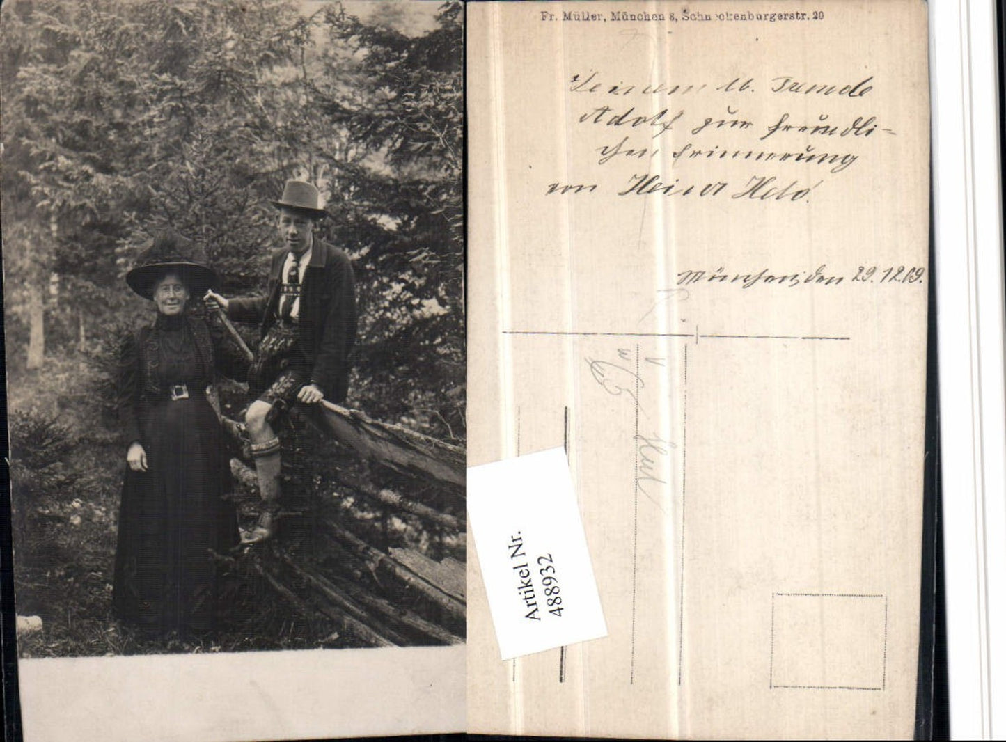 488932,Foto AK München Frau Mann m. Hut Hutmode Tracht pub Fr. Müller