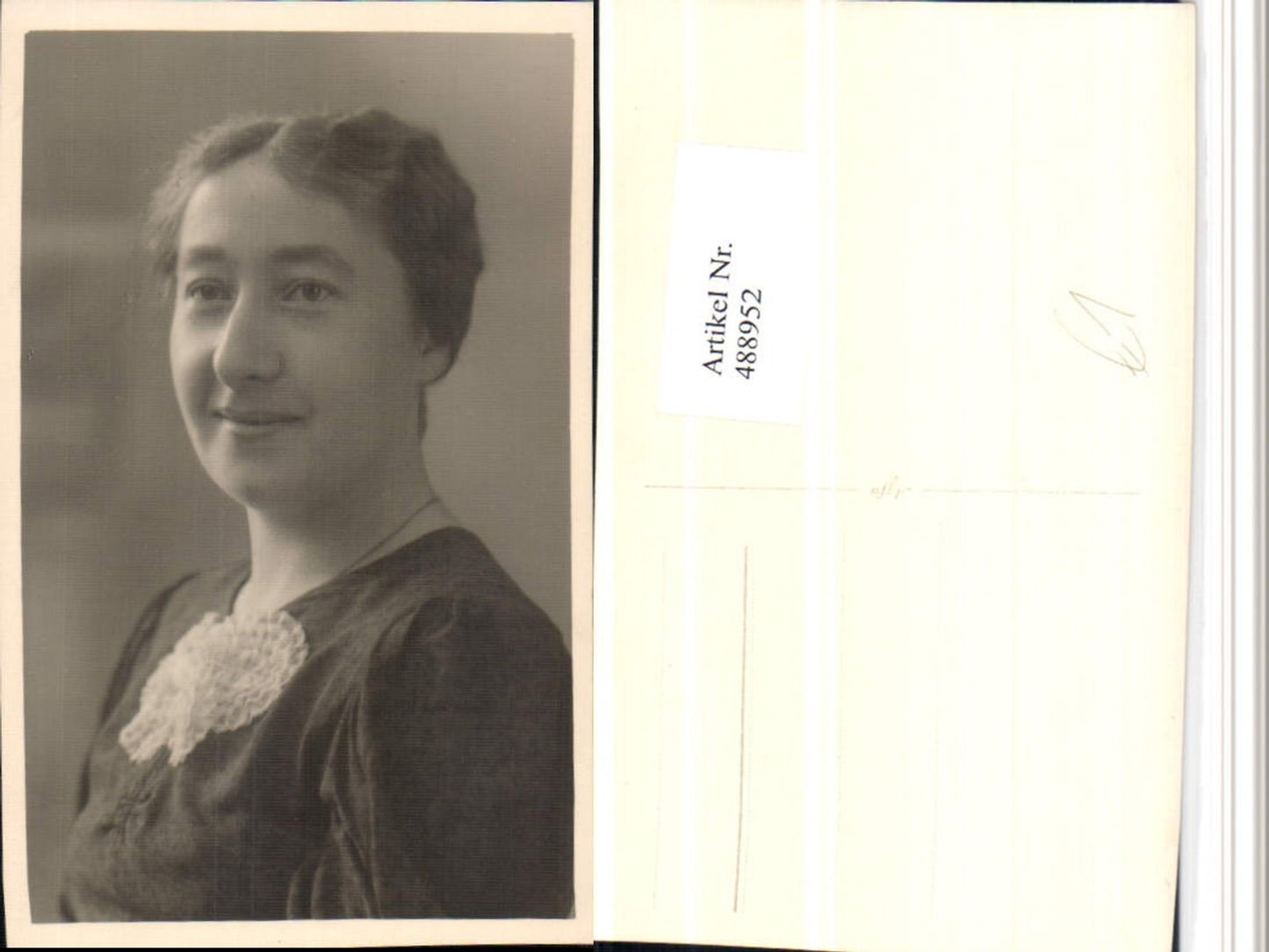488952,Foto AK Frau Portrait