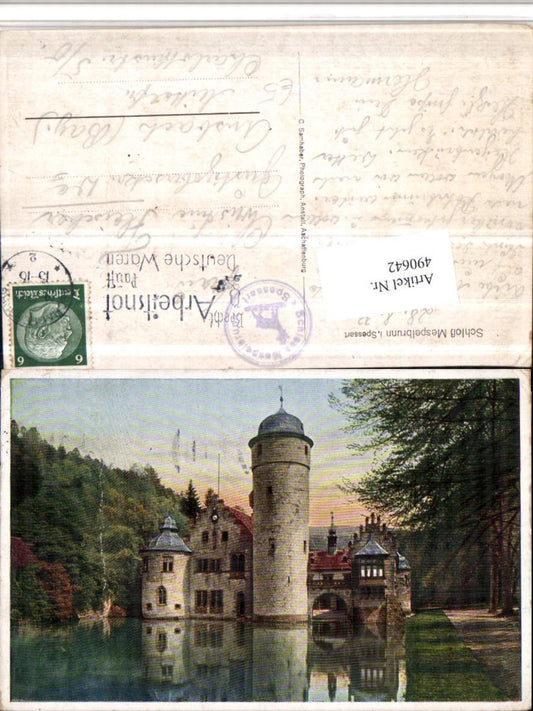 490642,Schloss Mespelbrunn im Spessart