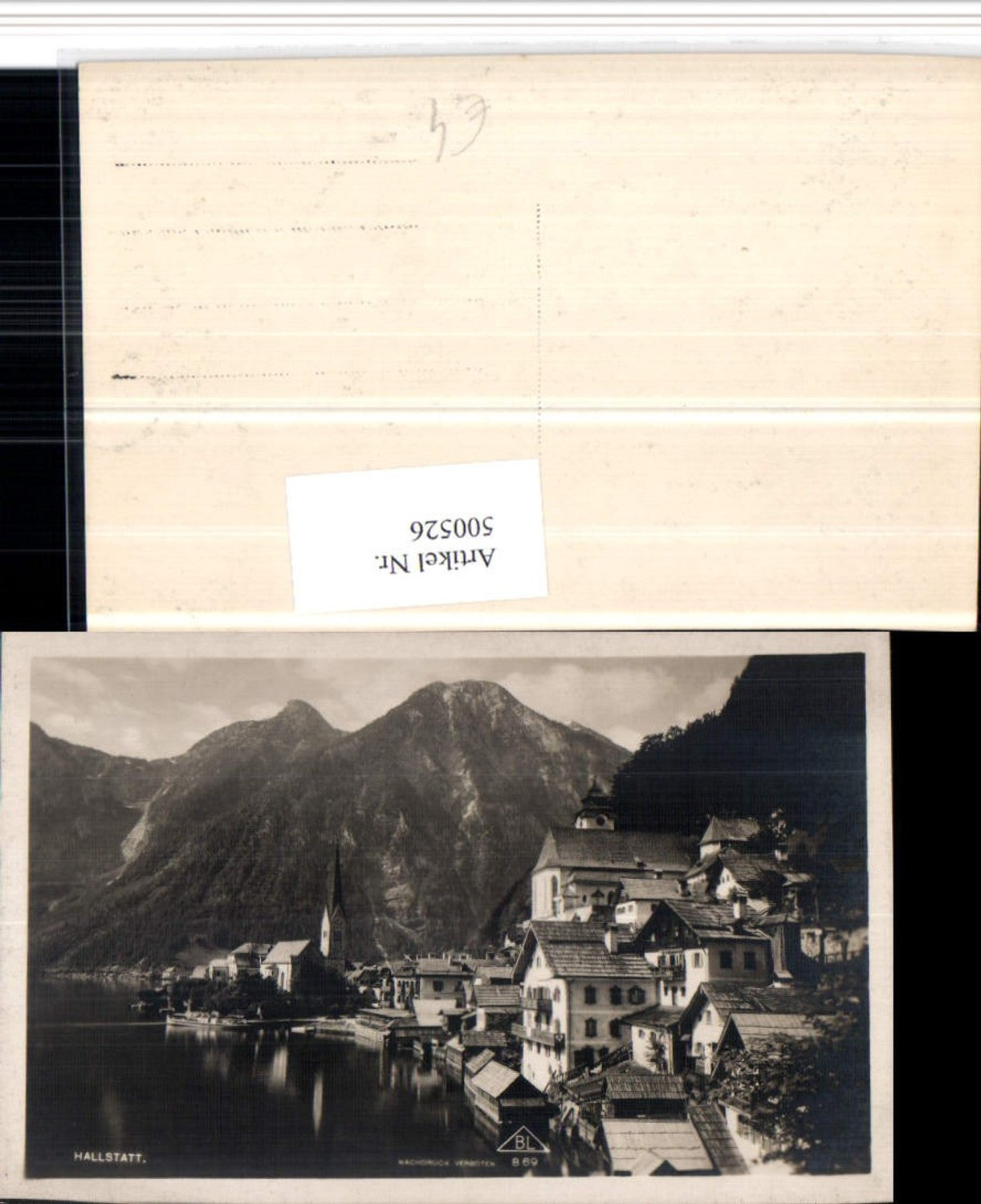 500526,Hallstatt am See Teilansicht Kirchen Bergkulisse