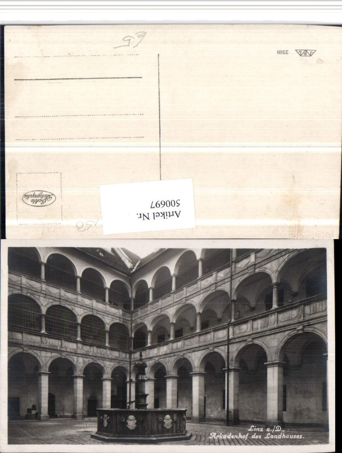 500697,Linz an d. Donau Landhaus Arkadenhof Arkaden Brunnen