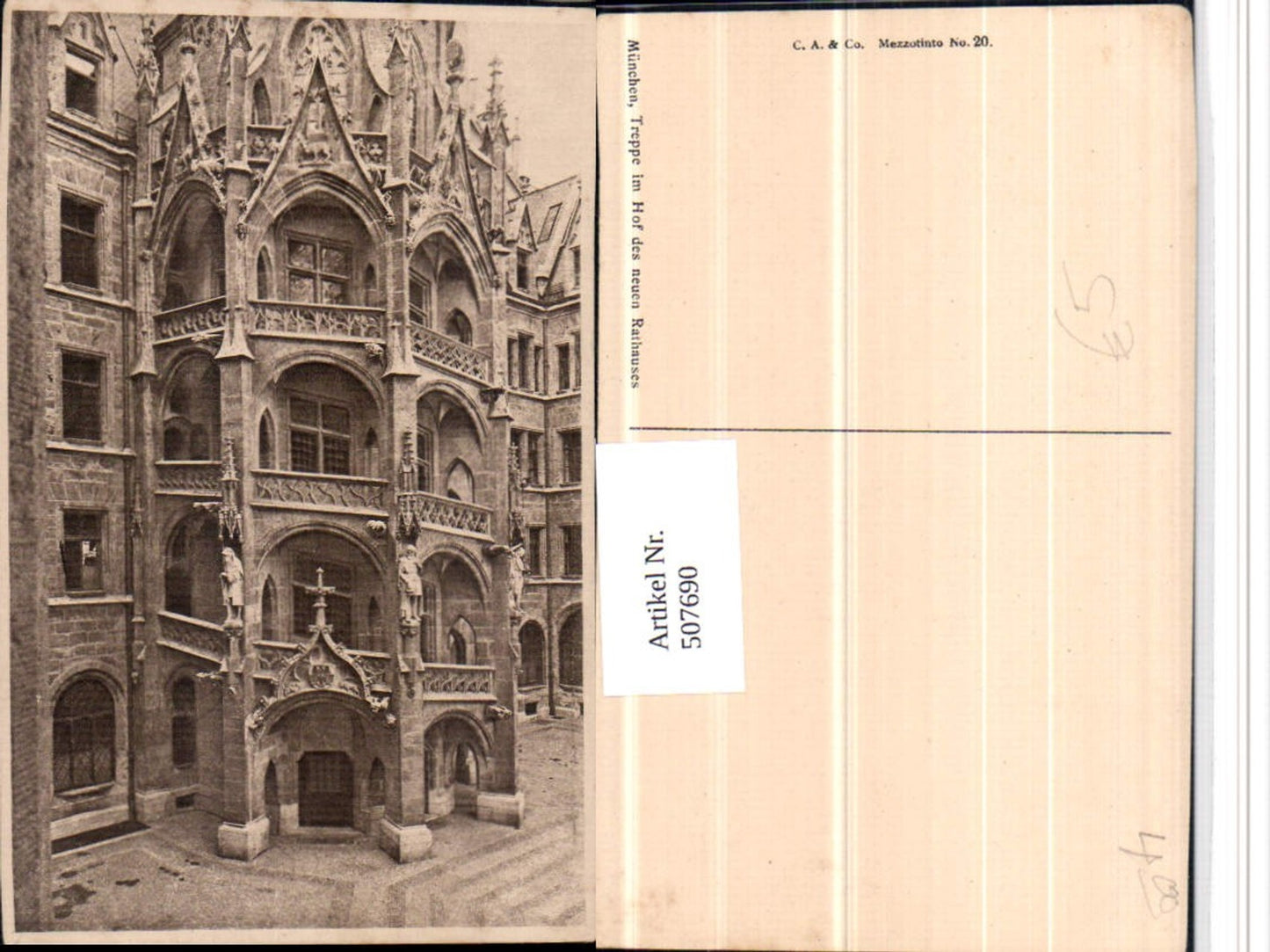 507690,München Treppe im Hof des Rathauses Wendeltreppe