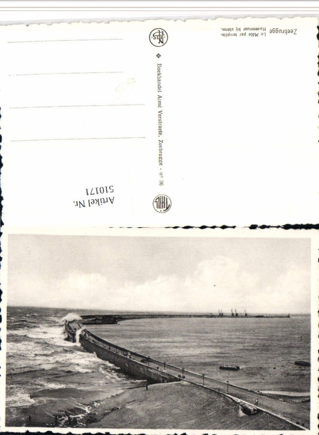 510171,Belgium Zeebrugge Le Mle par tempete Brandung