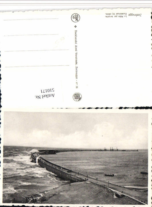 510171,Belgium Zeebrugge Le Mle par tempete Brandung