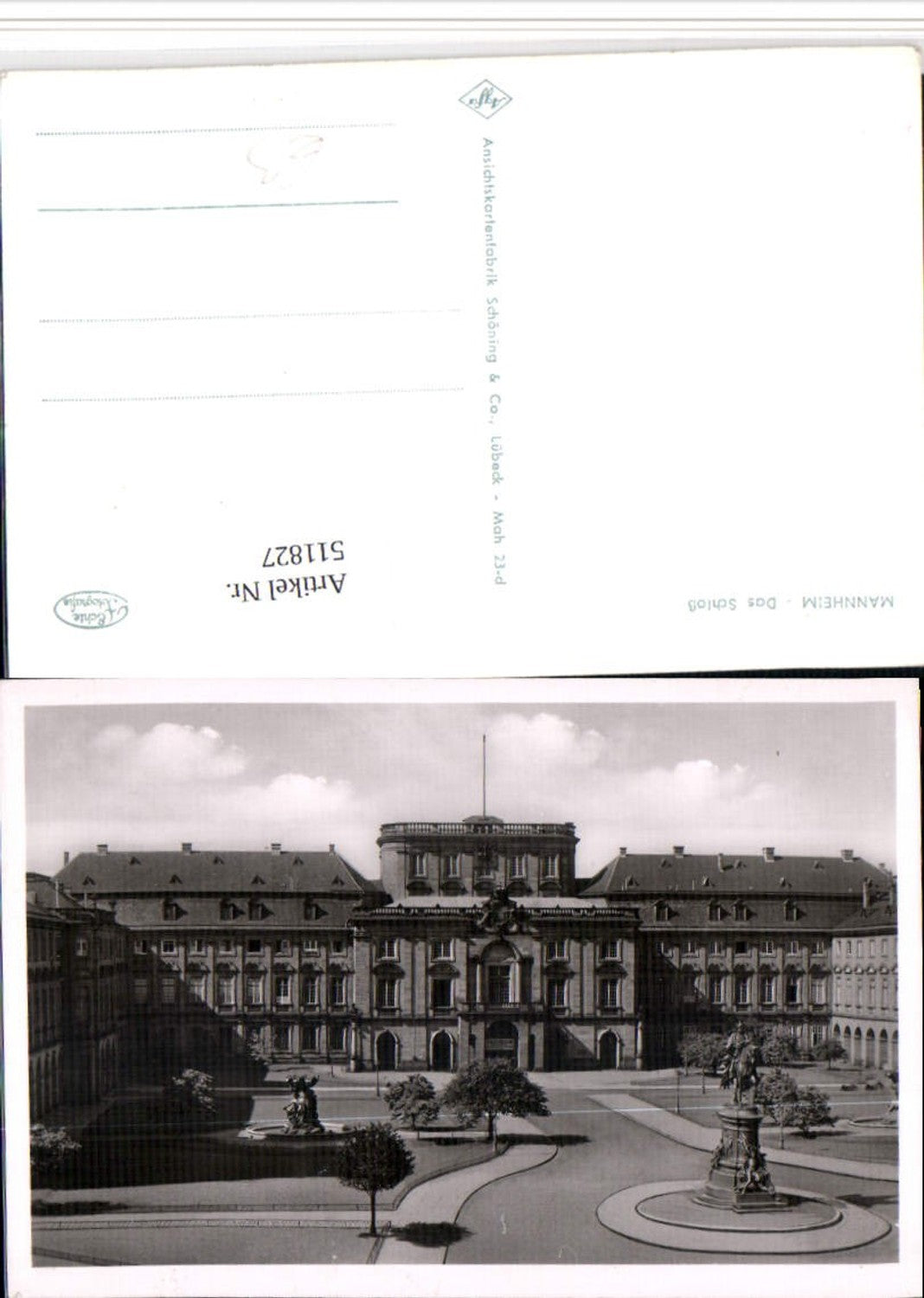 511827, Mannheim Castle Monument Statue