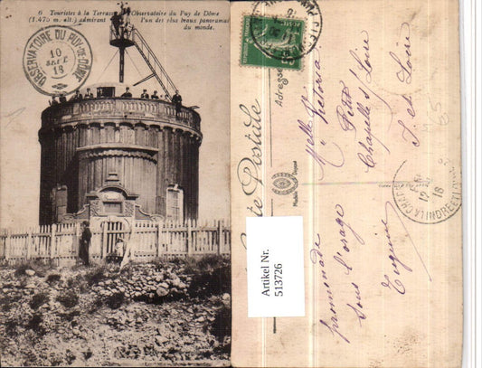 513726,Touristes a la Terrasse Observatoire du Puy de Dome Observatorium