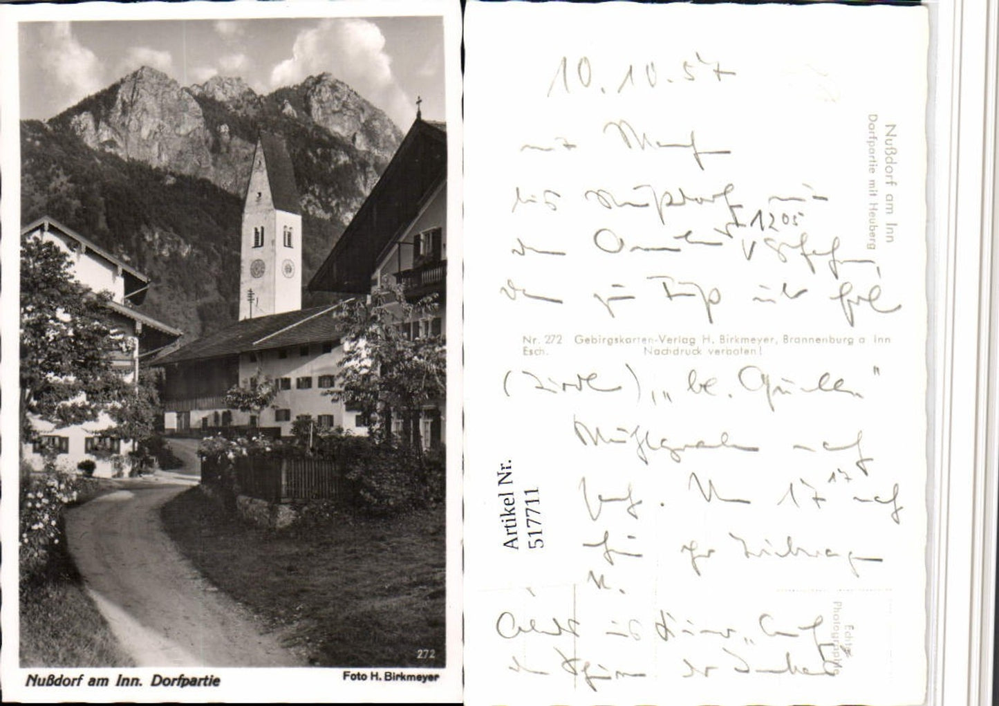 517711,Nußdorf am Inn Dorfpartie Kirchenturm m. Heuberg Bergkulisse