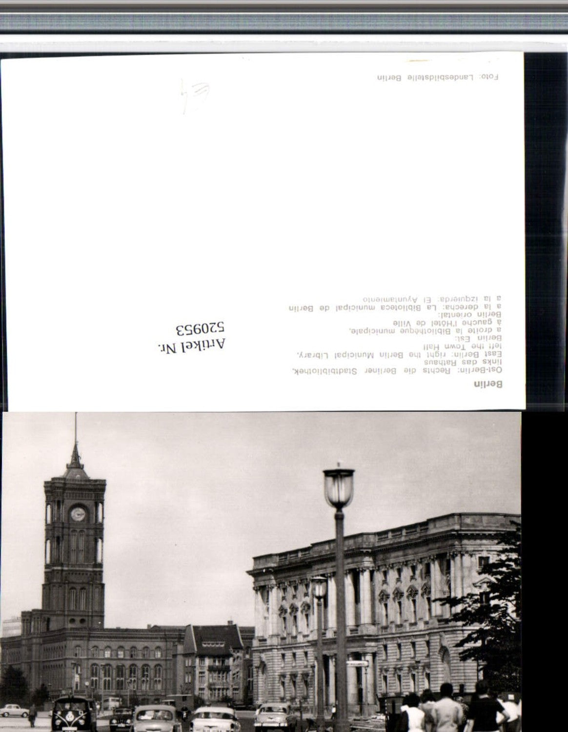 520953,Berlin Mitte Rathaus Stadtbibliothek Oldtimer Auto Laterne