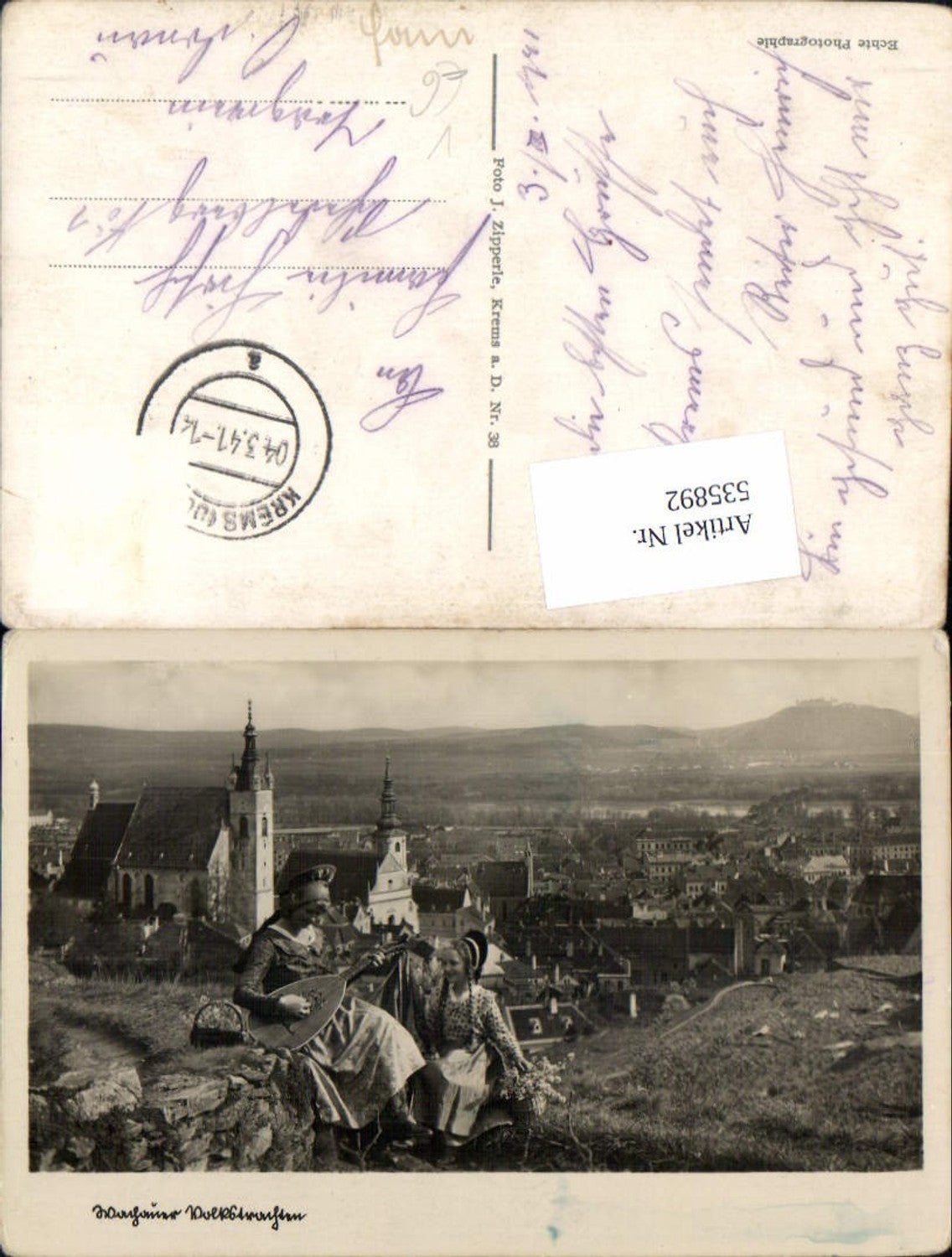 535892,Wachauer Volkstrachten Trachten Krems Mandoline Wachau