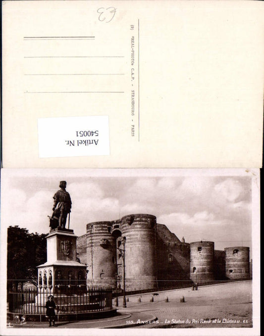 540051,Angers La Statue du Roi Rene et le Chateau Schloss Monument