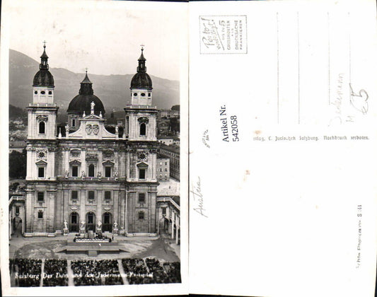 542058,Salzburg Stadt Jedermann Festspiel Dom