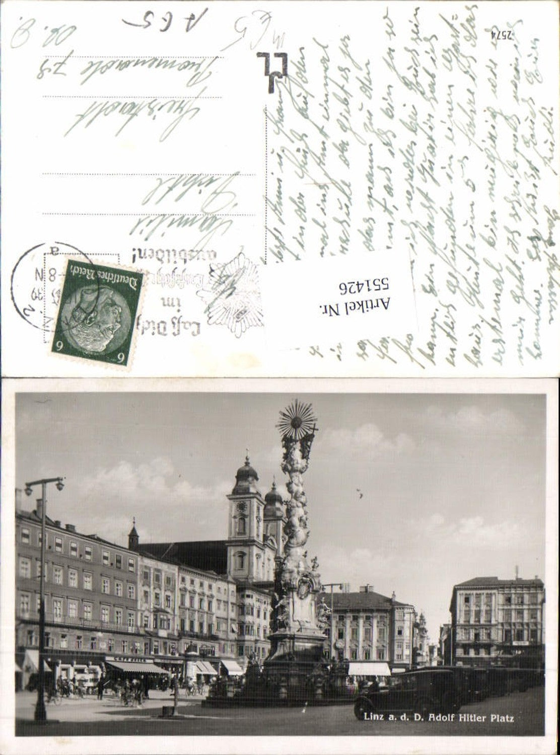 551426,Linz an der Donau Oldtimer Autos am Hauptplatz