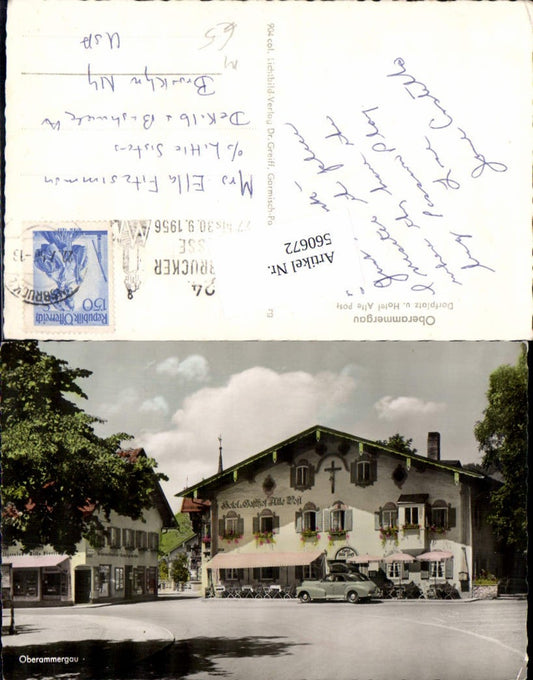 560672,Foto Ak Oberammergau Dorfplatz u. Hotel Gasthof Alte Post Automobil