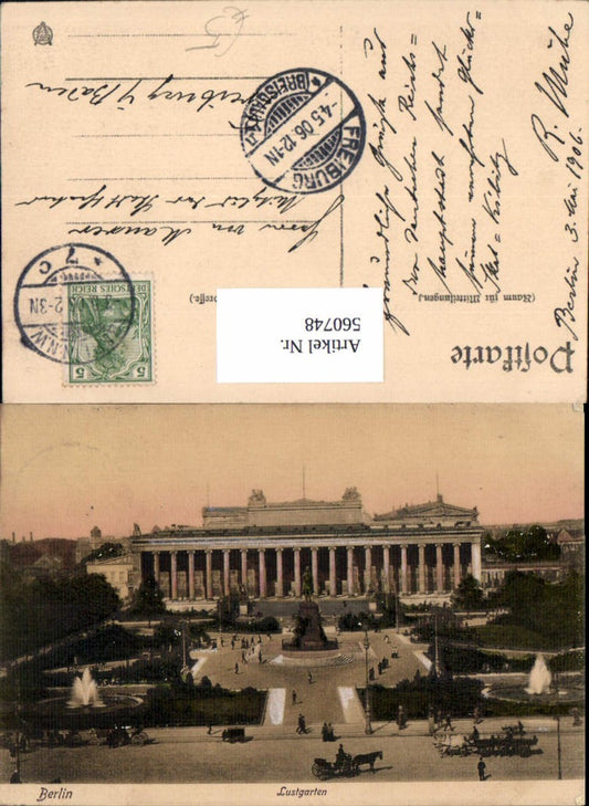 560748,Berlin Lustgarten Kutsche