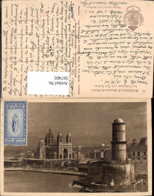 567405,Marseille La Cathedrale et le Fort St-Jean Turm