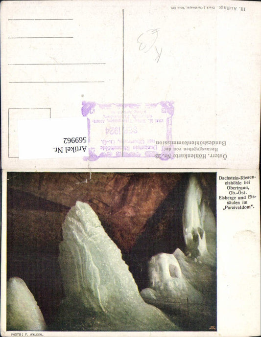 569962,Fotokunst F. Walden Dachstein Rieseneishöhle Obertraun Eisberge Eissäule Parzivaldom