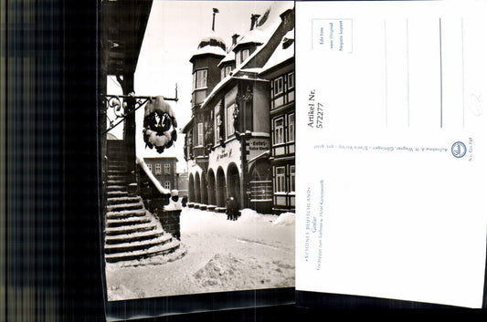 572277,Foto Ak Goslar Freitreppe zum Rathaus u. Hotel Kaiserworth Winteransicht