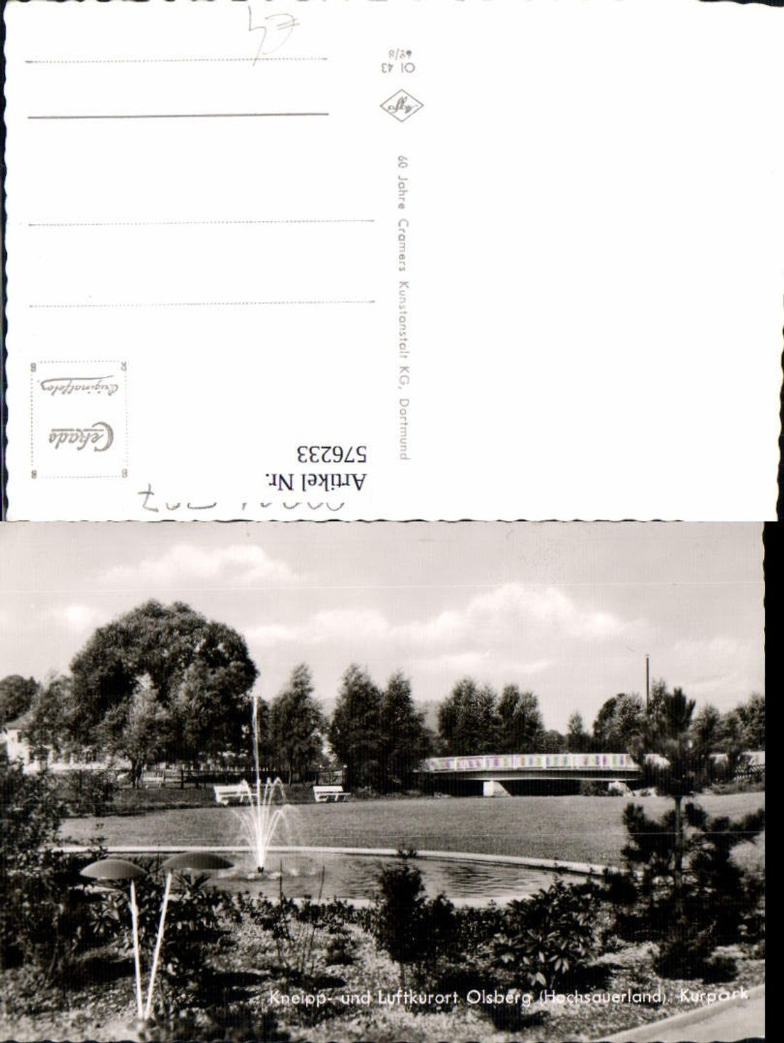 576233,Foto Ak Olsberg Hochsauerland Kurpark Springbrunnen Brunnen