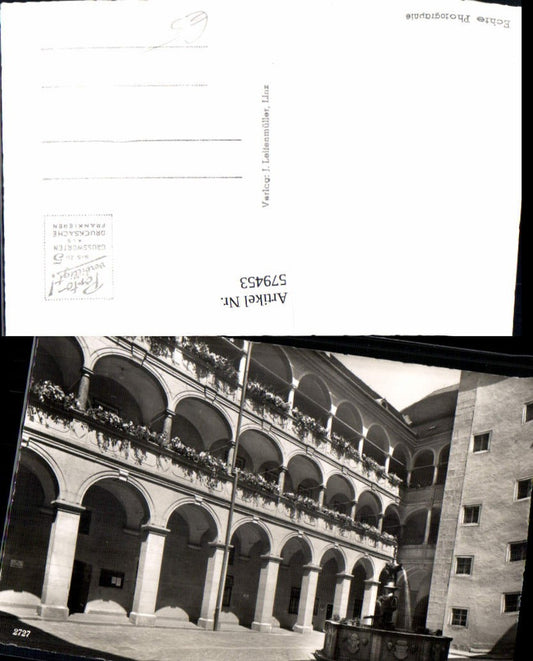 579453,Foto Ak Linz Donau Landhaushof Brunnen