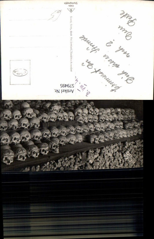 579495,Foto Ak Hallstatt Beinhaus Totenkopf