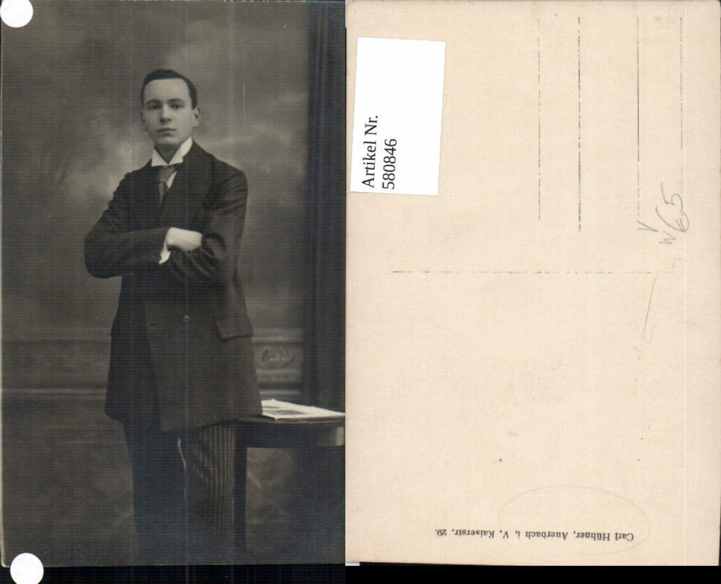 580846, Man in suit, pub Carl Hühner, Auerbach, Vogtland