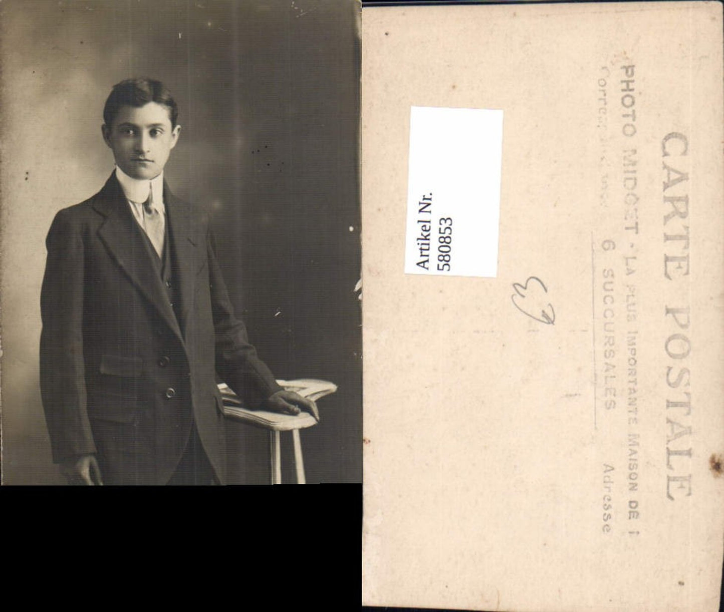 580853, Man in suit, standing