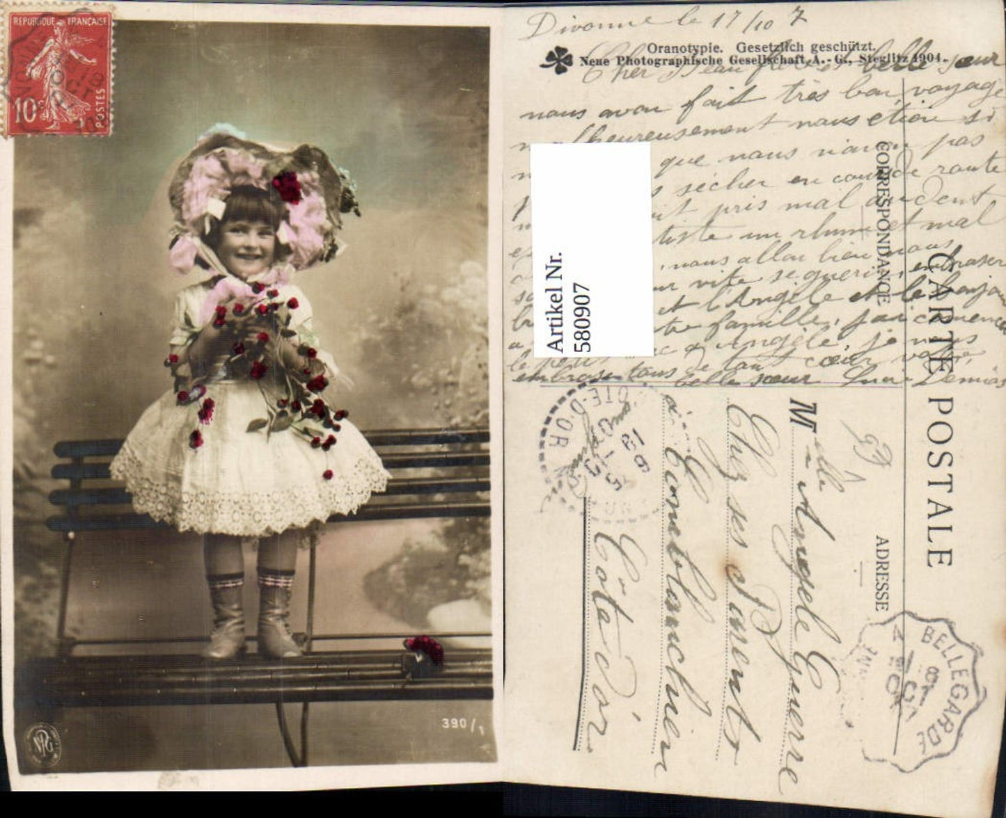 580907,Mädchen Kind Kleid Hut Hutmode Blumen pub NPG 390/1