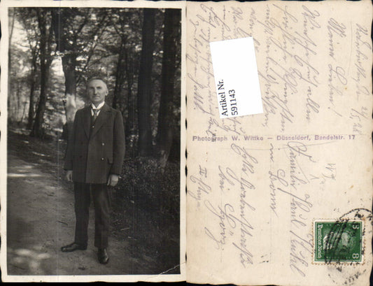 591143,Photographic art, Photographer W. Wittke, Düsseldorf, Man in a suit, Portrait in Düsseldorf Park