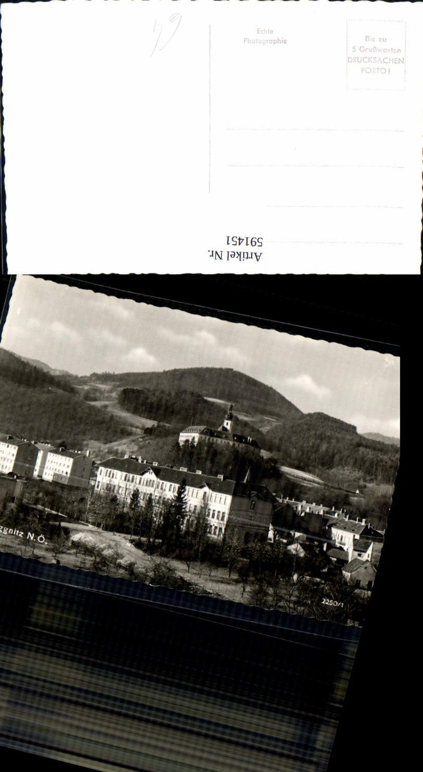 591451,Foto Ak Gloggnitz Ansicht m. Schloss
