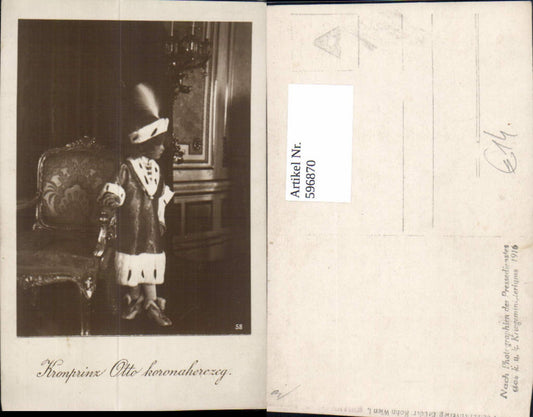 596870,Foto Ak Kronprinz Otto v. Habsburg Kind Pelz Pelzmode Adel Monarchie