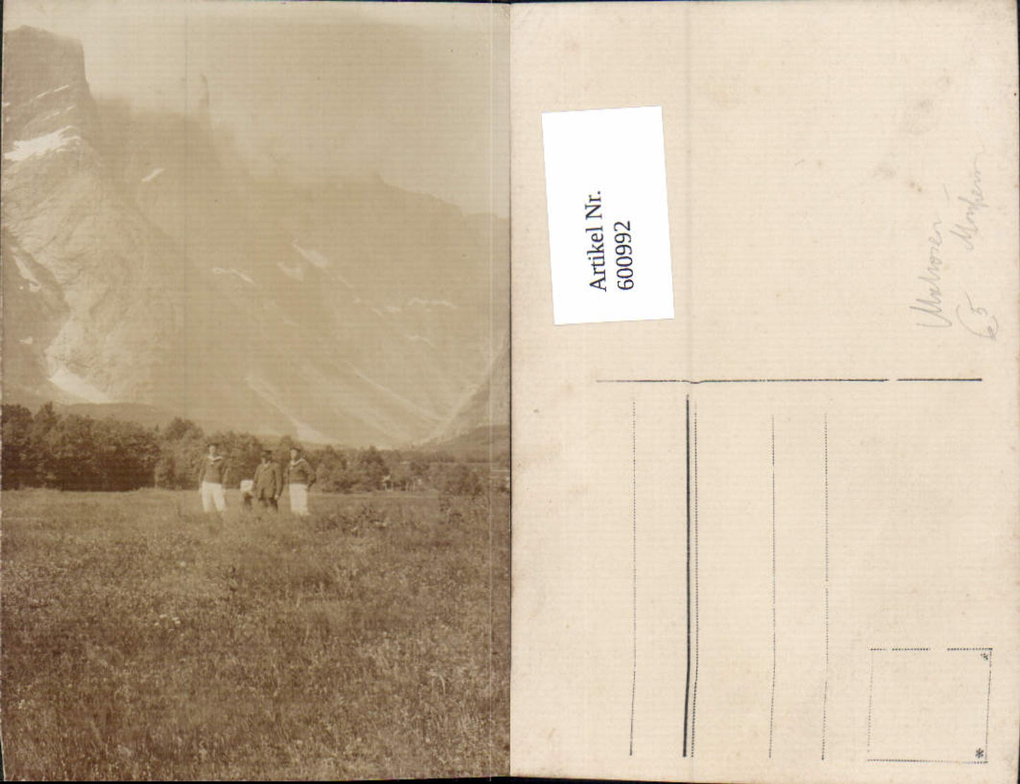 600992,Foto Ak Gruppenbild Männer Anzug Matrosenanzug Matrosen Uniform