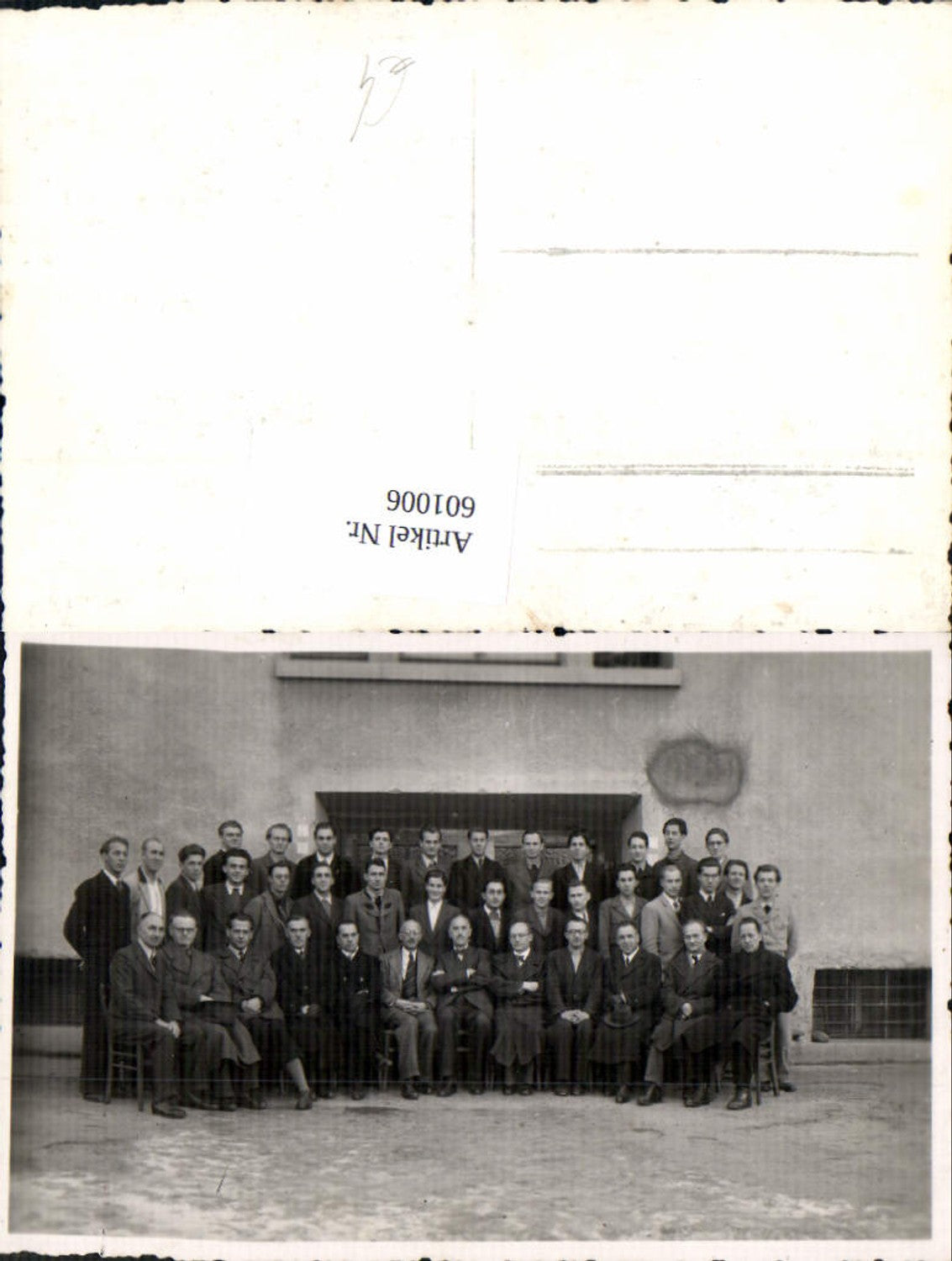 601006,Foto Ak Gruppenbild Männer Anzug Lehrer m. Schüler