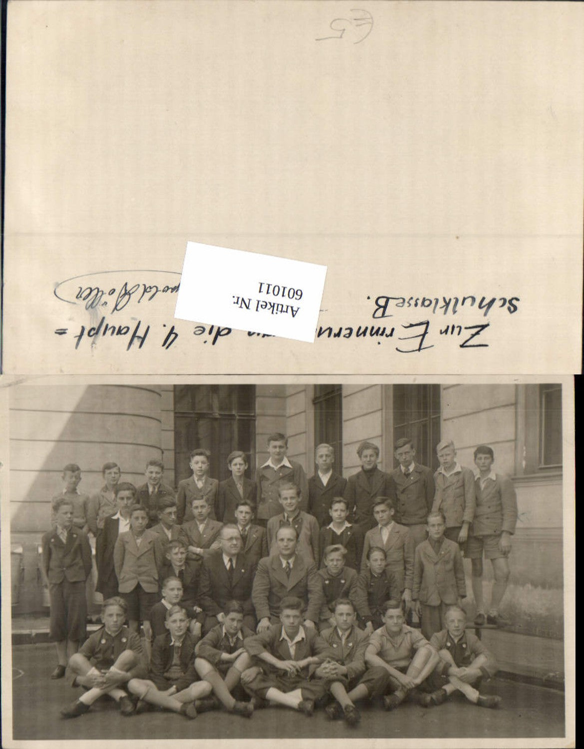 601011,Foto Gruppenbild Männer Bub Jungen Anzug Hauptschule Lehrer Schüler Leopold Döller