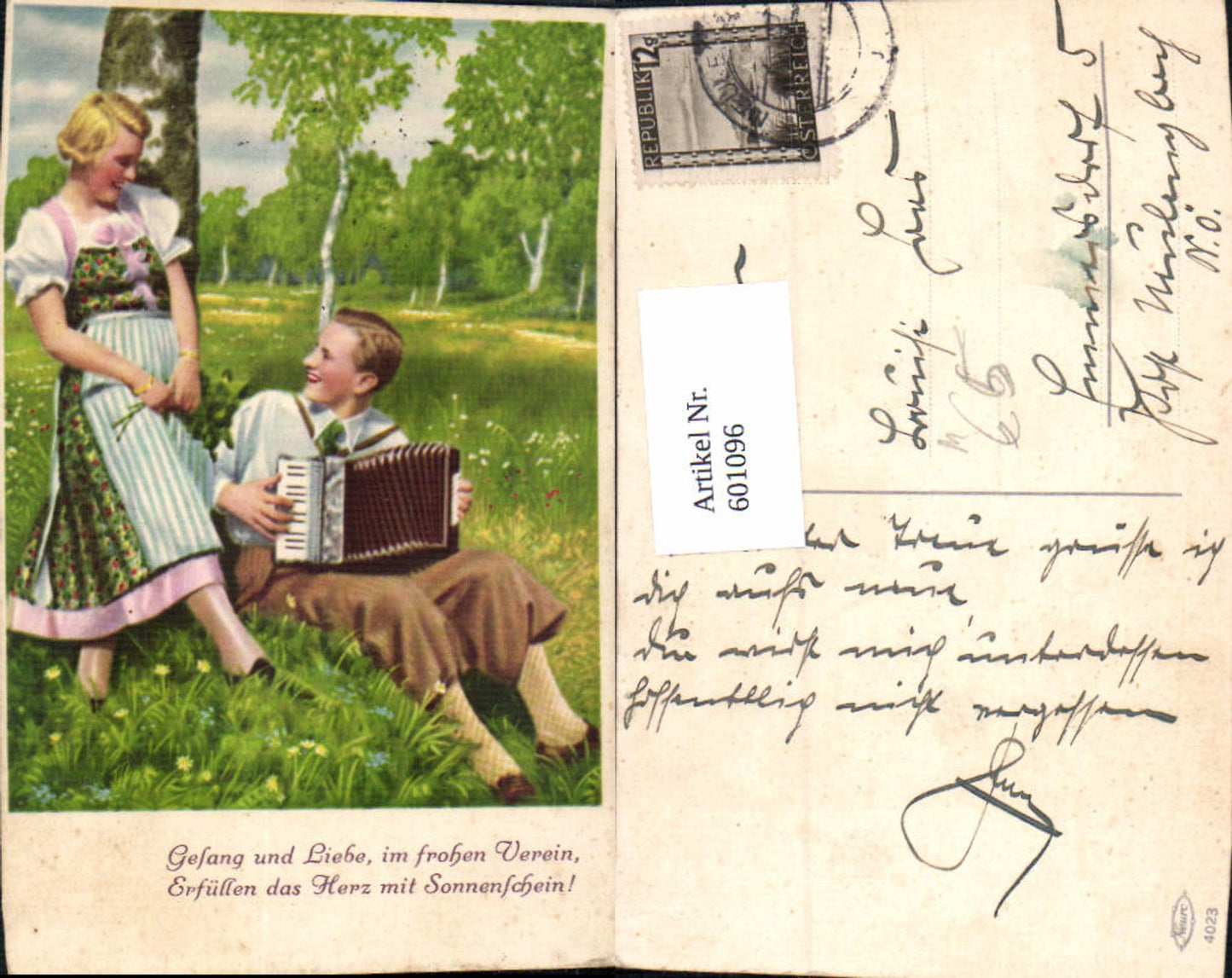 601096,Paar Liebe Birken Blumenwiese Musik Ziehharmonika Spruch Text
