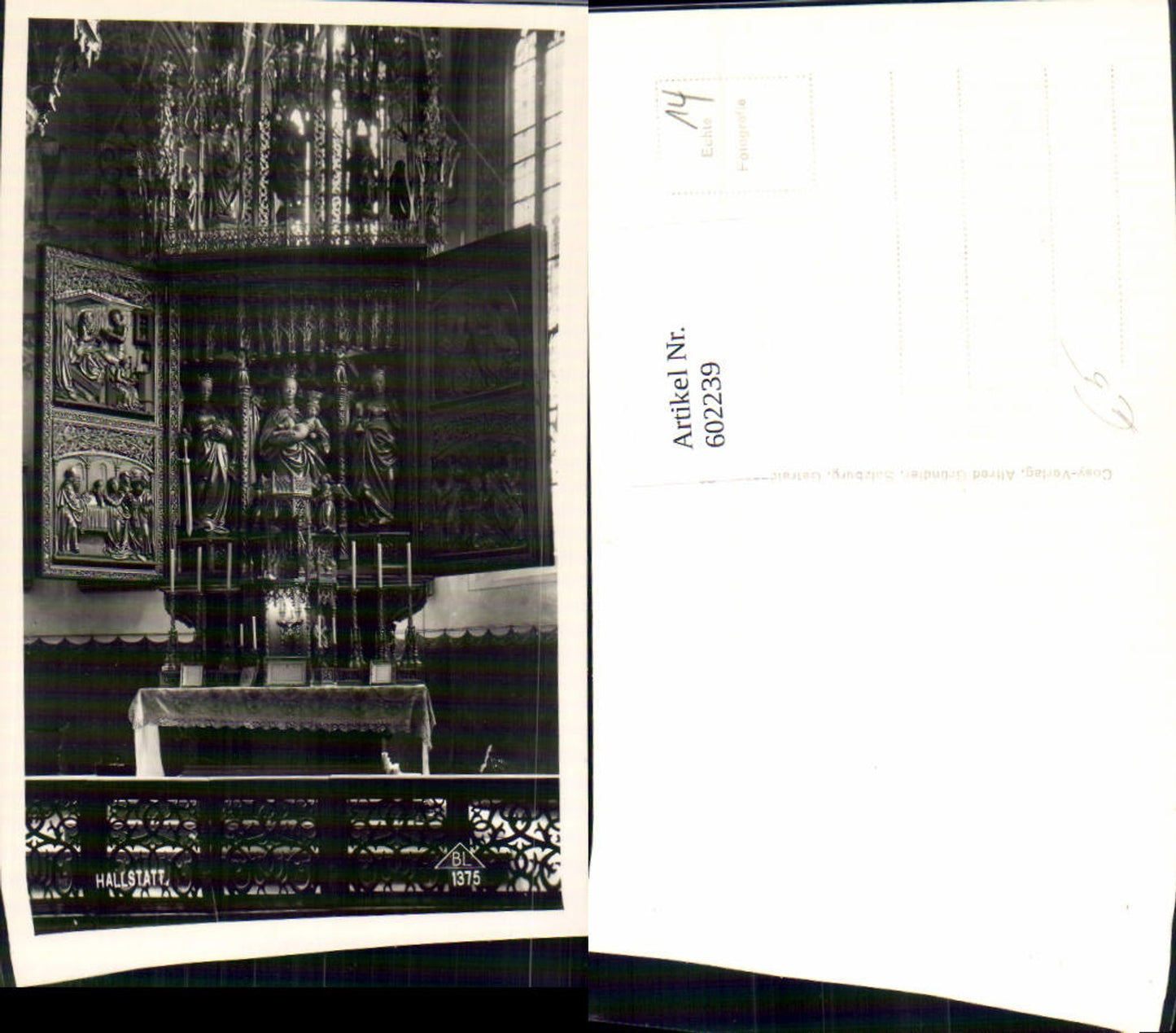 602239,Foto Ak Hallstatt Kirche Innen Altar
