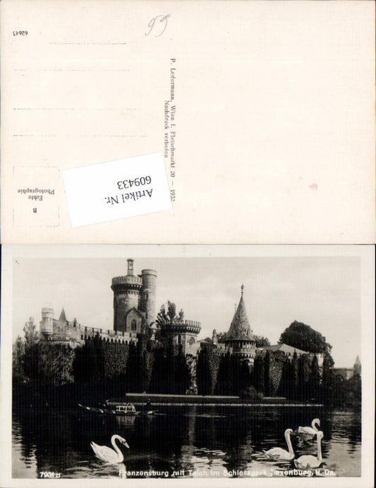 609433,Franzensburg Laxenburg Teich Schwan