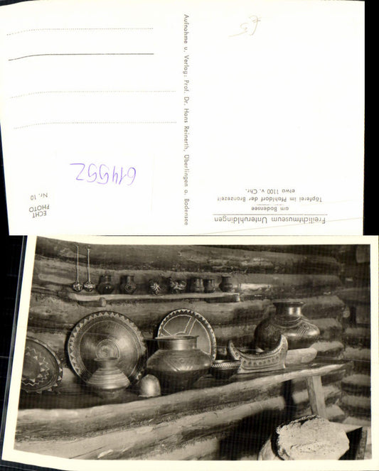 614552, Photo Ak Open-Air Museum Unteruhldingen on Lake Constance Pottery Pfahldorf Bronze Age