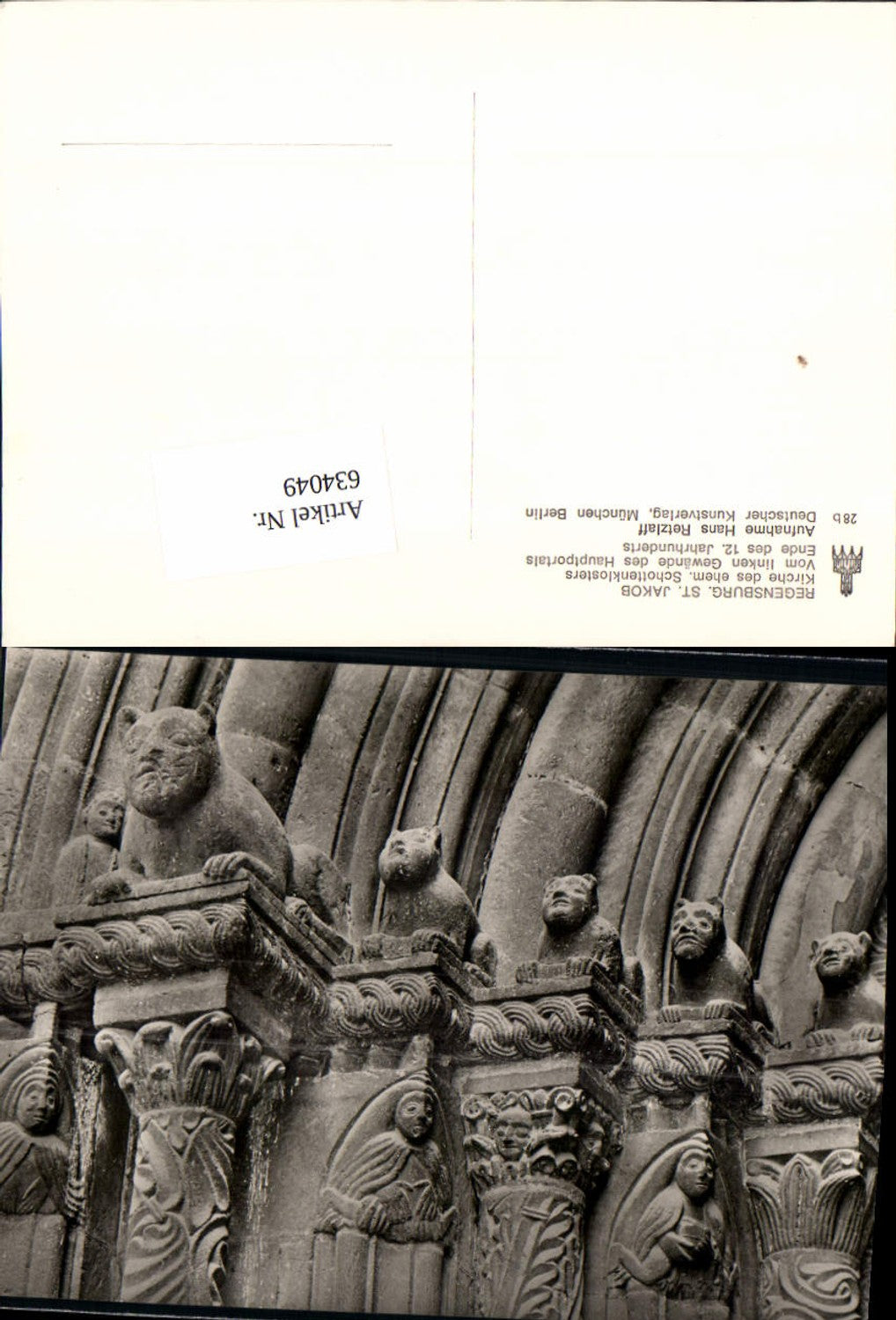 634049,Regensburg Skulpturen St. Jakob Schottenkloster