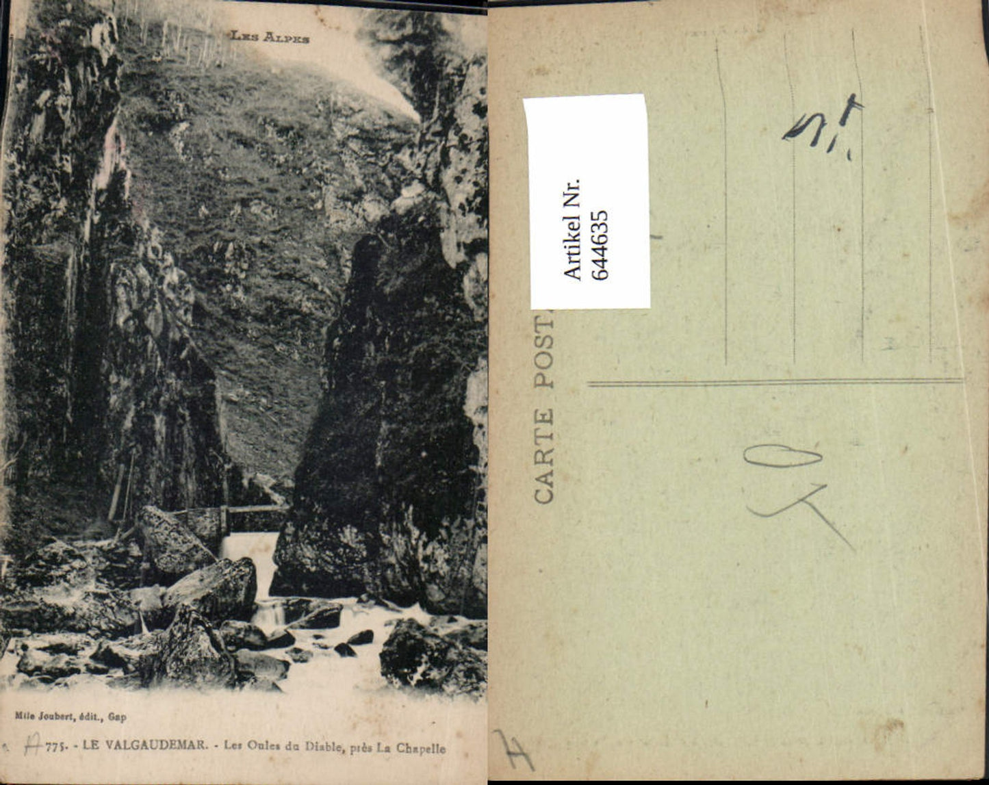 644635,Hautes Alpes Valgaudemar Les Oules du Diable La Chapelle