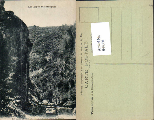 644650,Hautes Alpes Valgaudemar Les Oules du Diable La Chapelle